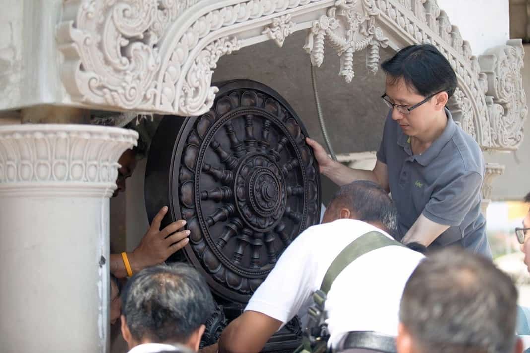ติดตั้งธรรมจักร